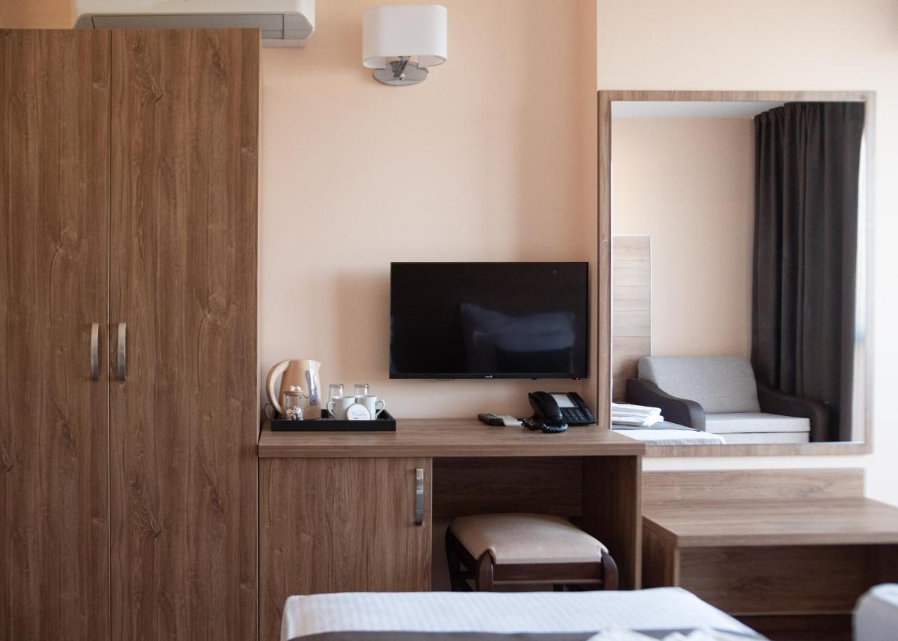 Hotel Vanilla, Varna - Free Parking Kültér fotó