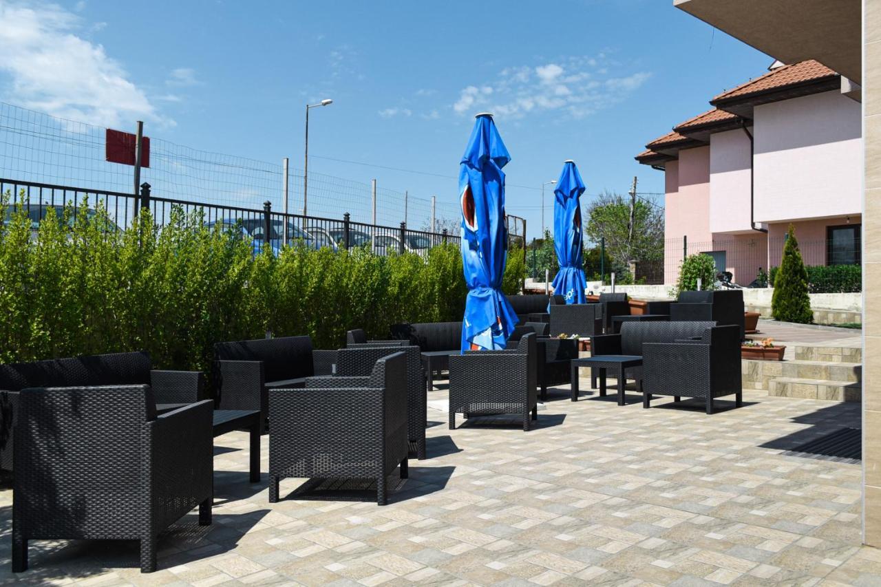Hotel Vanilla, Varna - Free Parking Kültér fotó