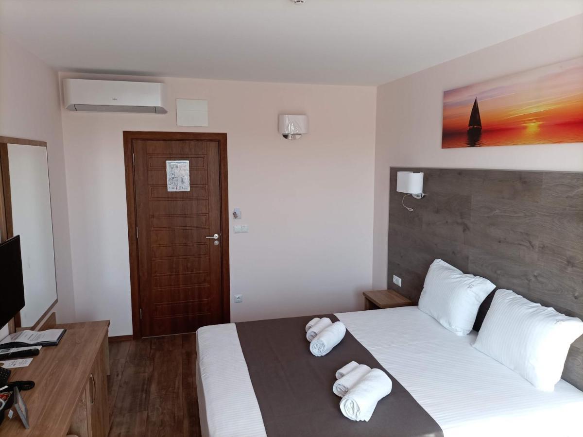 Hotel Vanilla, Varna - Free Parking Kültér fotó