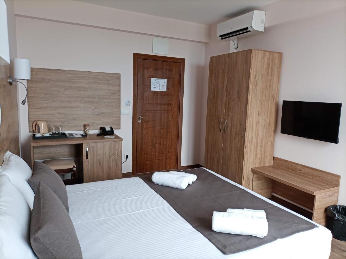 Hotel Vanilla, Varna - Free Parking Kültér fotó